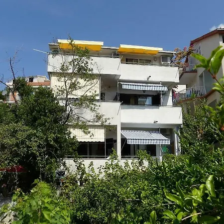 Jasminka Guest house Podgora